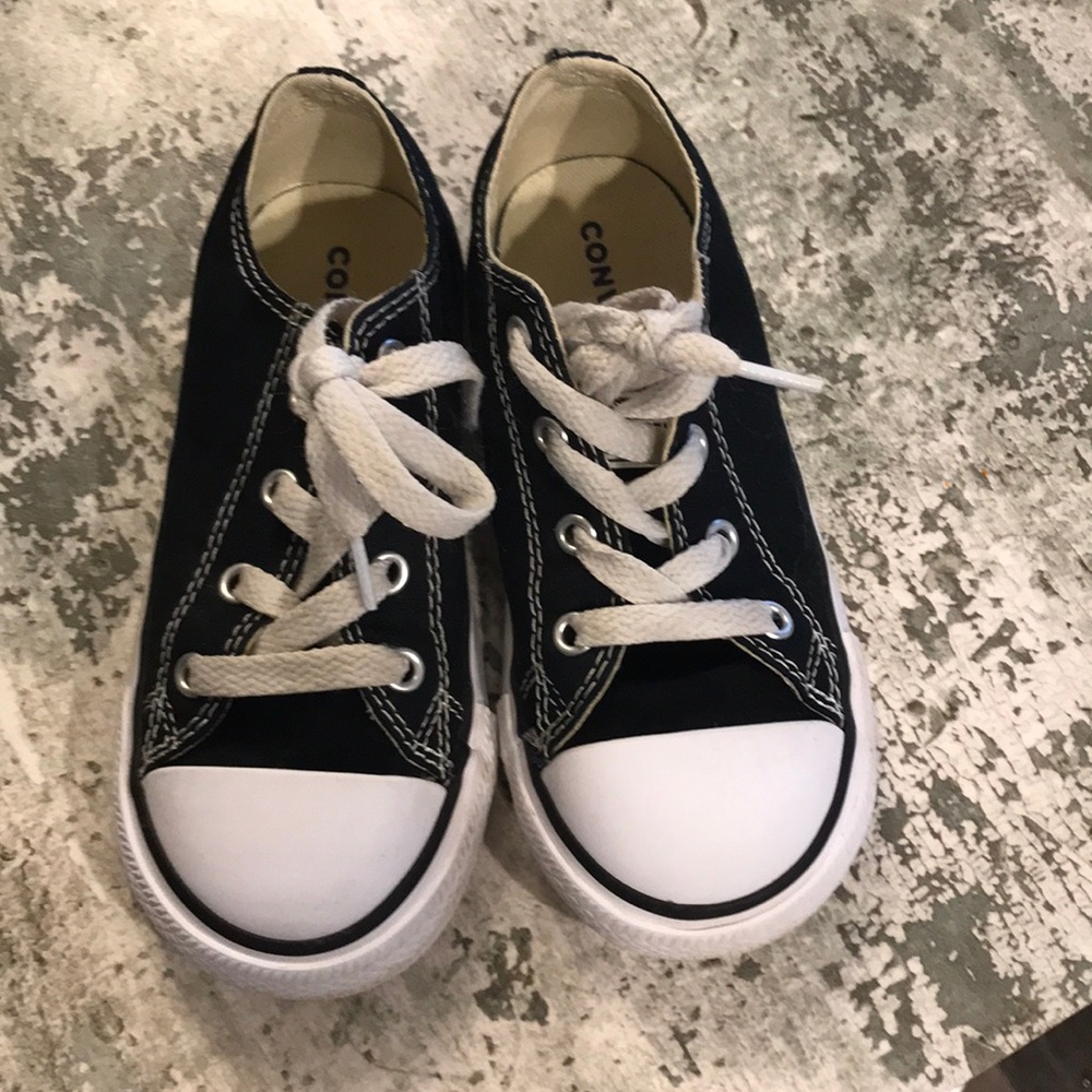 Cute kids converse